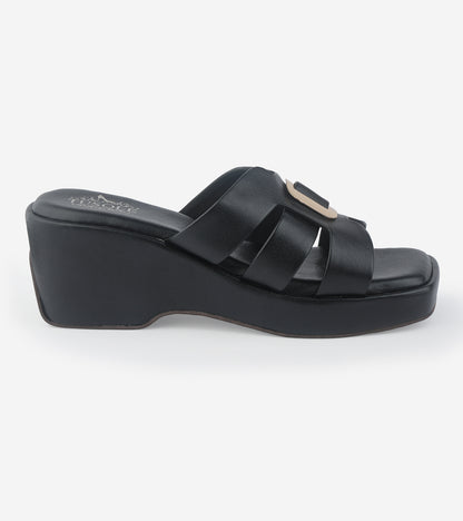 Strap Wedges Centered Buckle