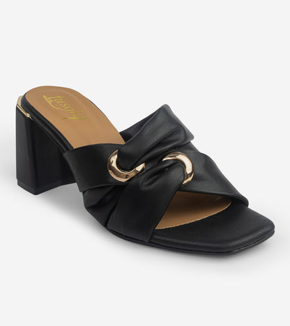 Linked Knot Heels