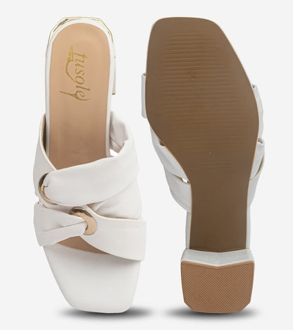 Linked Knot Heels